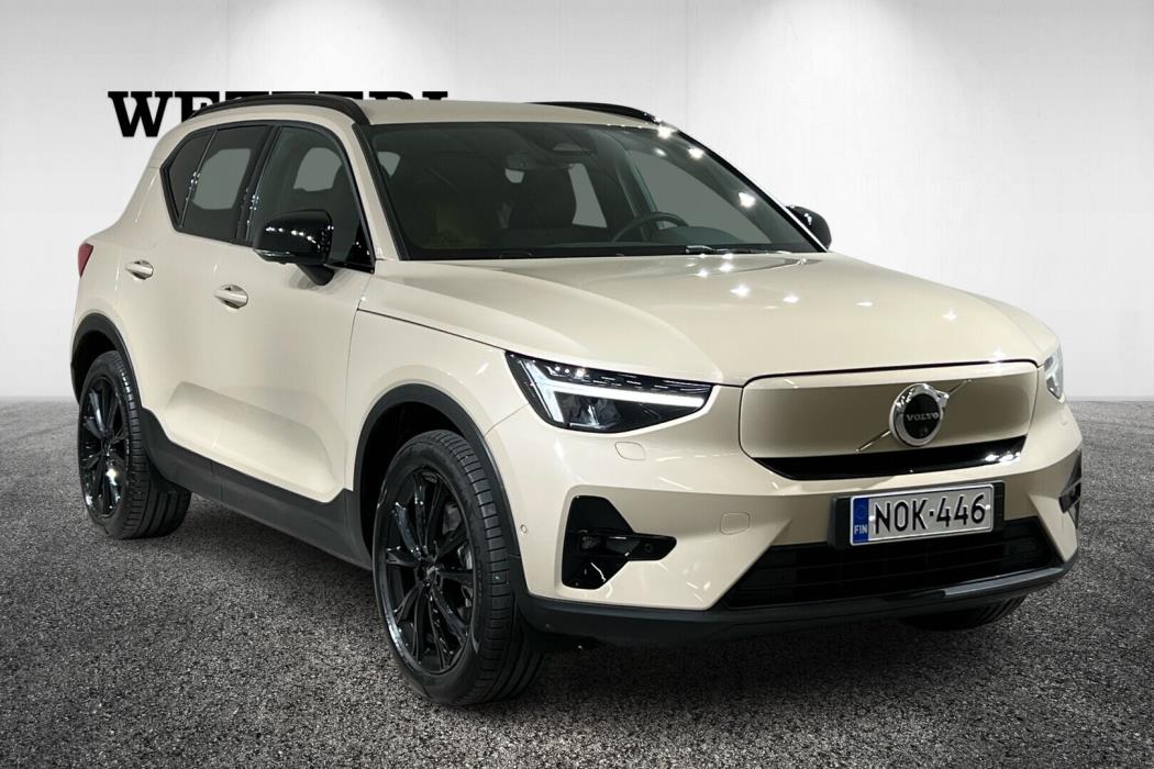 VOLVO EX40 2026