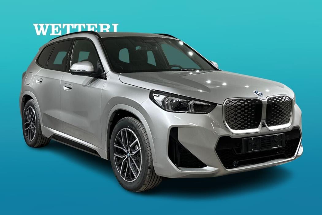 BMW iX1 2026