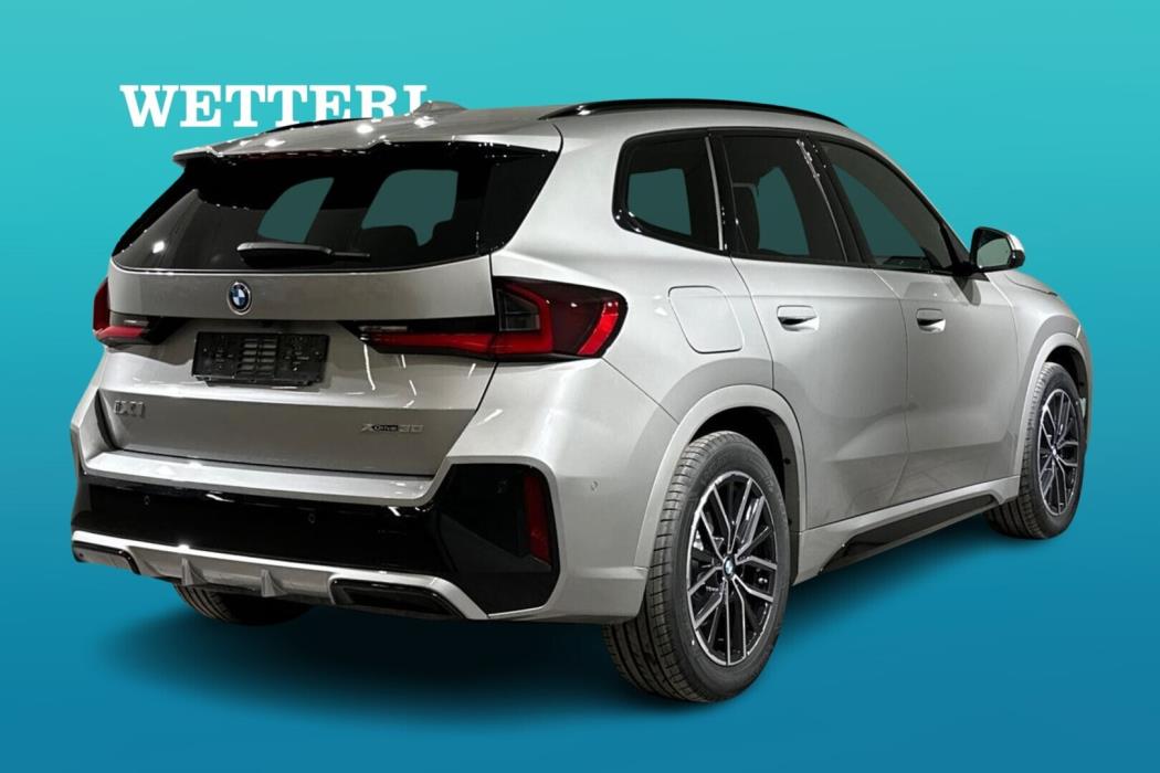 BMW iX1 2026