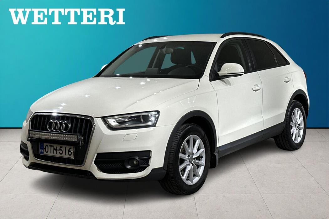 AUDI Q3 2012
