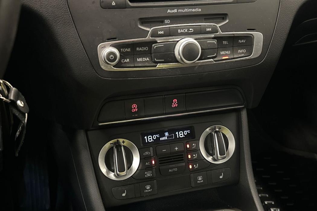 AUDI Q3 2012