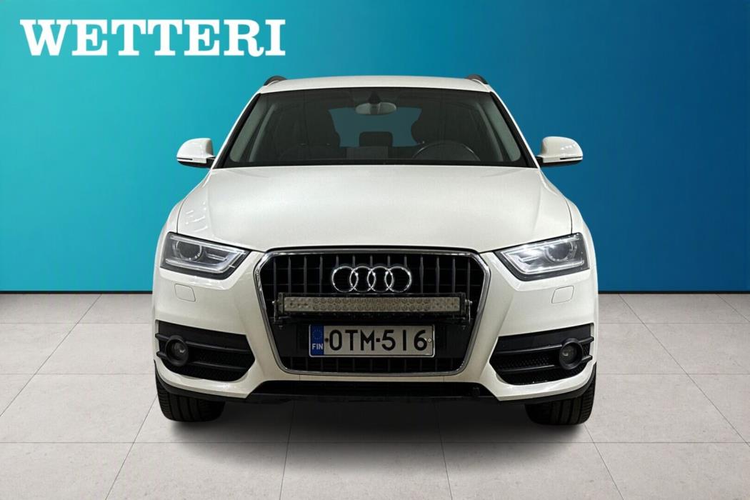 AUDI Q3 2012
