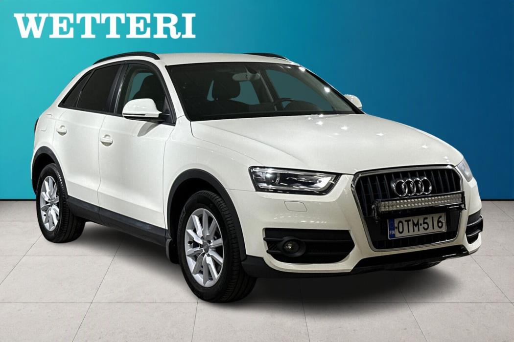 AUDI Q3 2012
