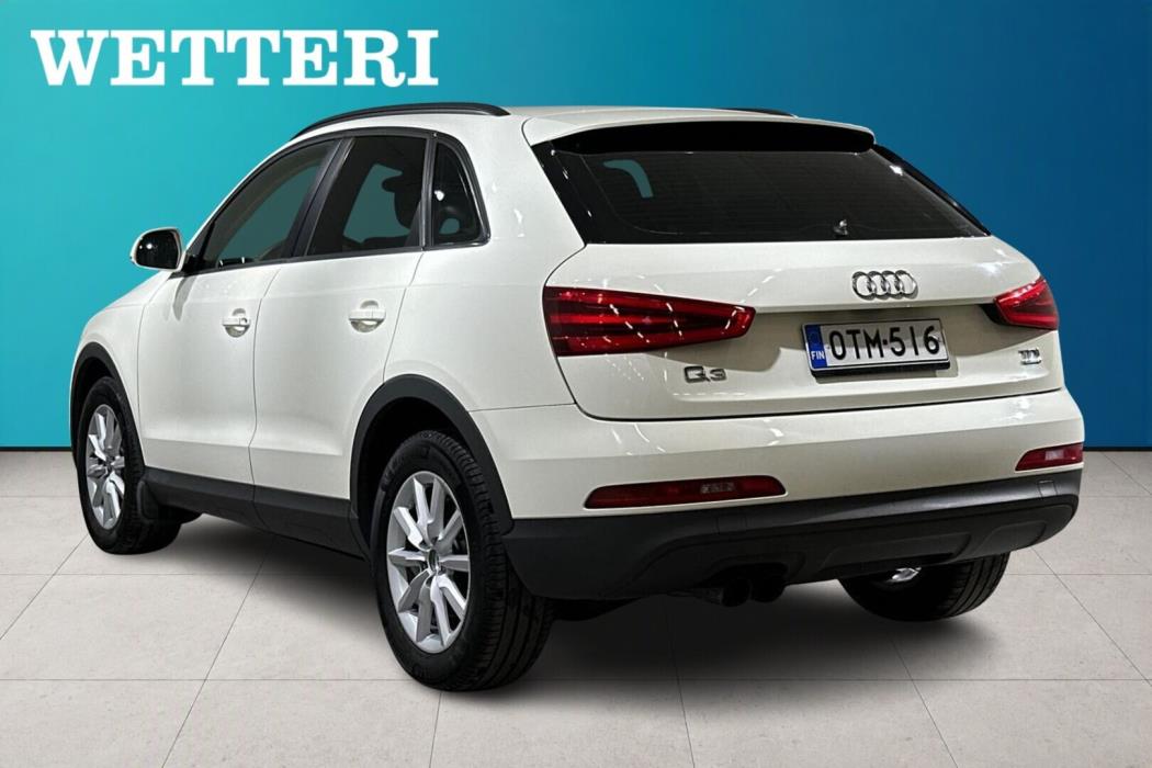 AUDI Q3 2012