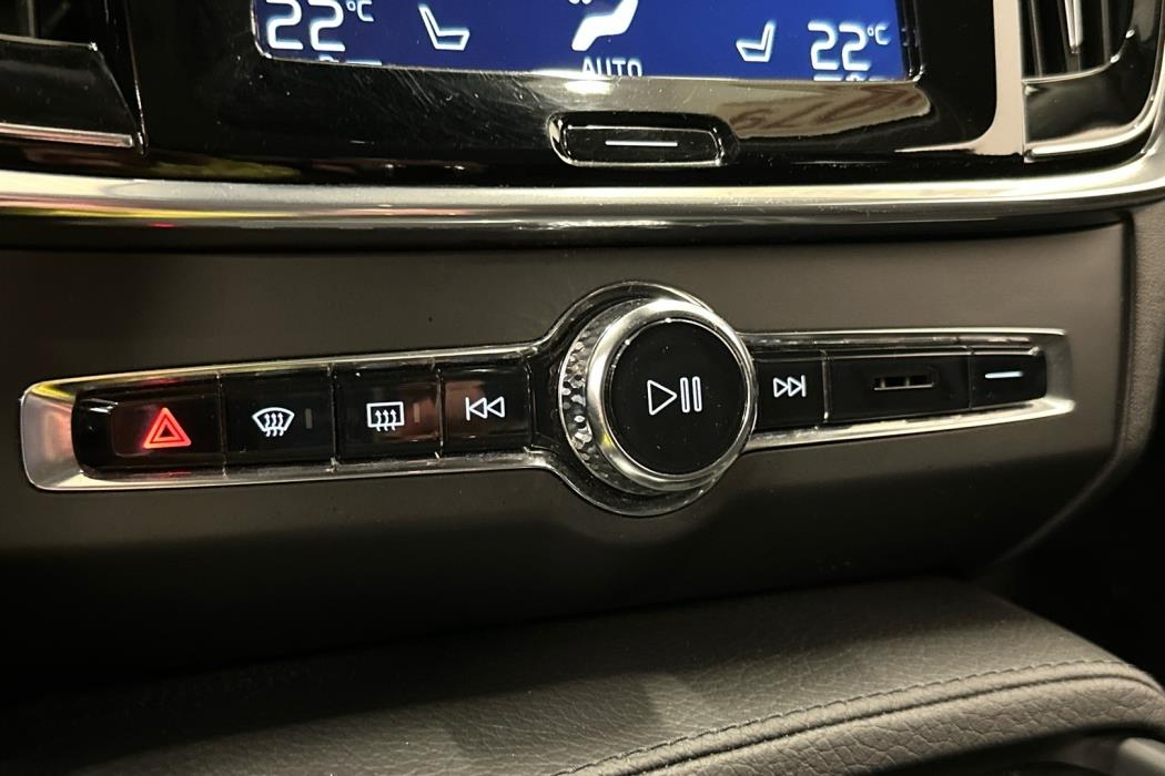 VOLVO V90 Cross Country 2018