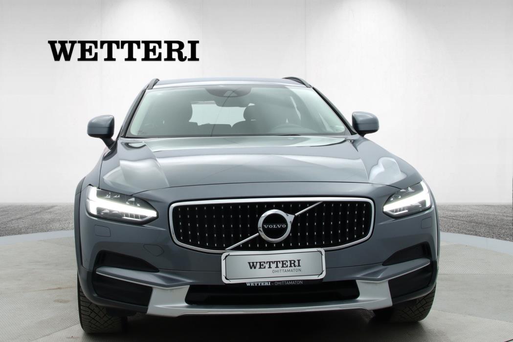 VOLVO V90 Cross Country 2018