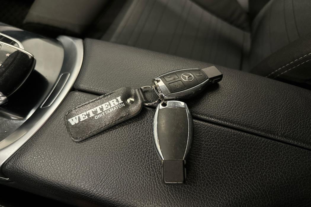 MERCEDES-BENZ GLC 2015