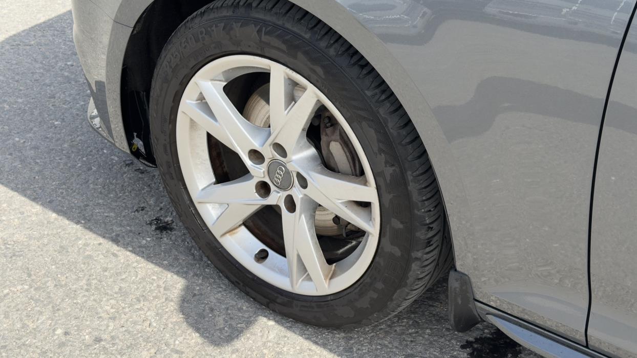 AUDI A4 2016