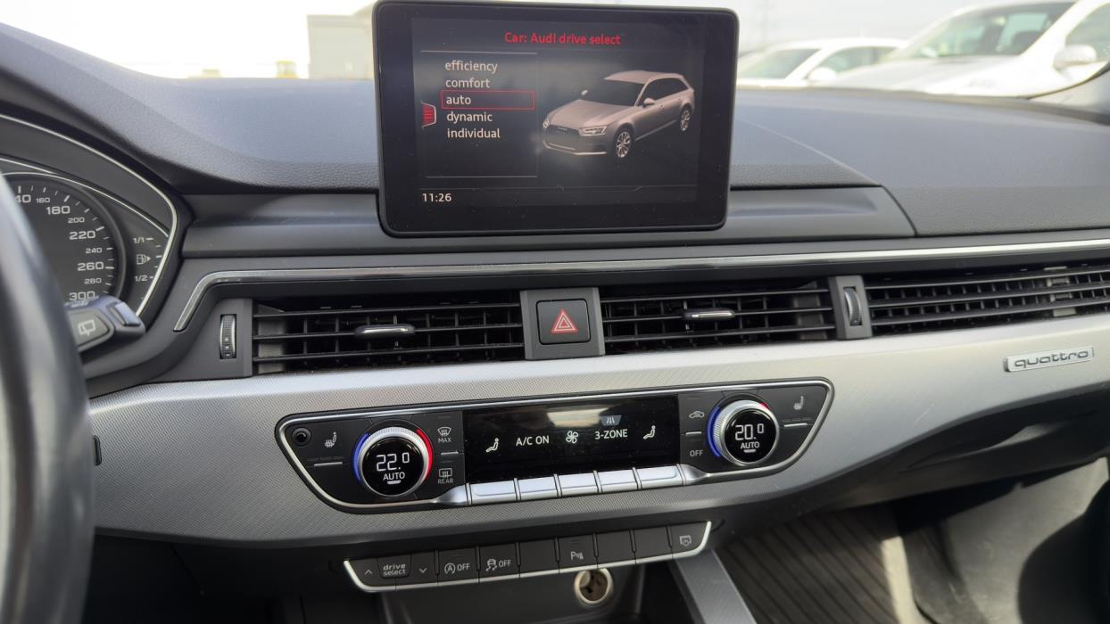 AUDI A4 2016