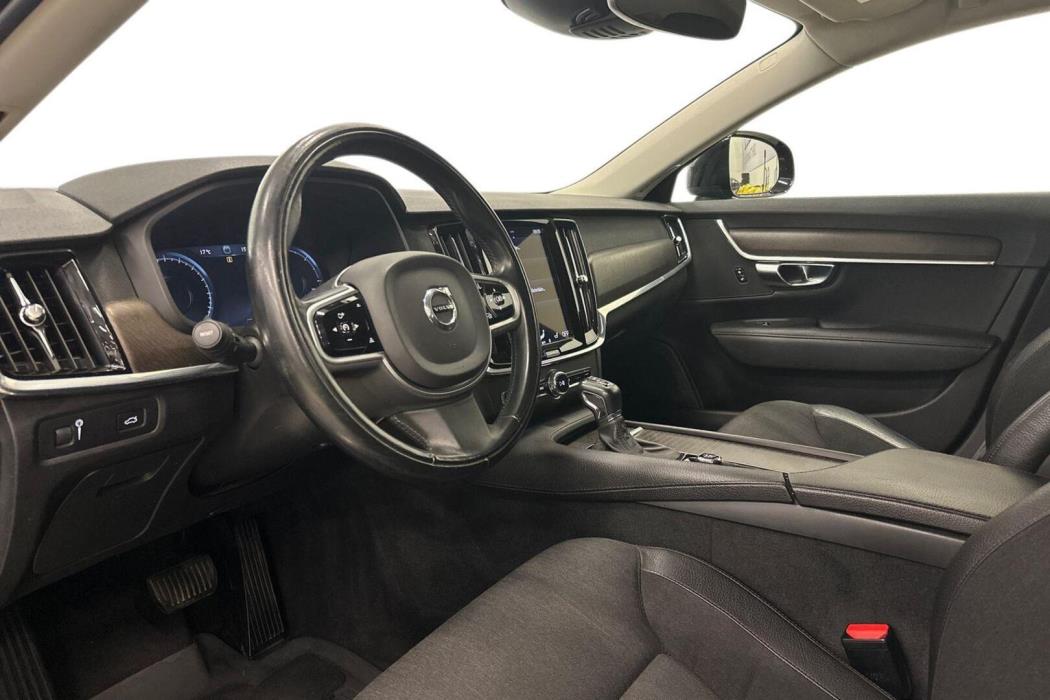 VOLVO V90 Cross Country 2019