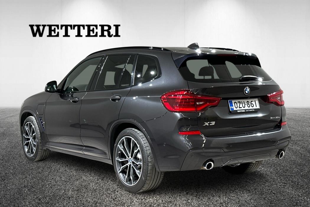 BMW X3 2021