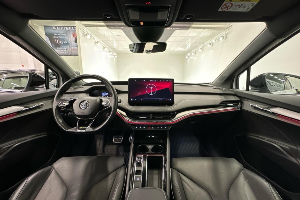 SKODA Enyaq 2023
