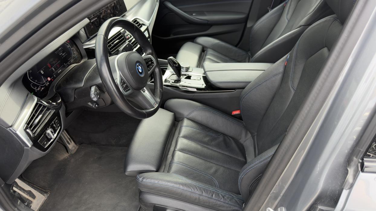 BMW 545 2023