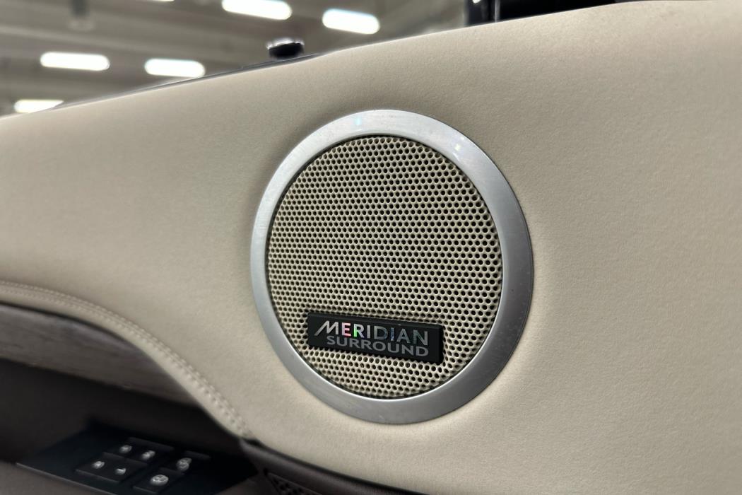 LAND ROVER Discovery 2017