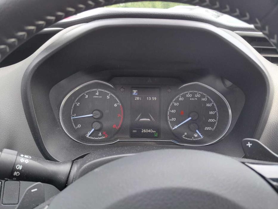 TOYOTA Yaris 2018