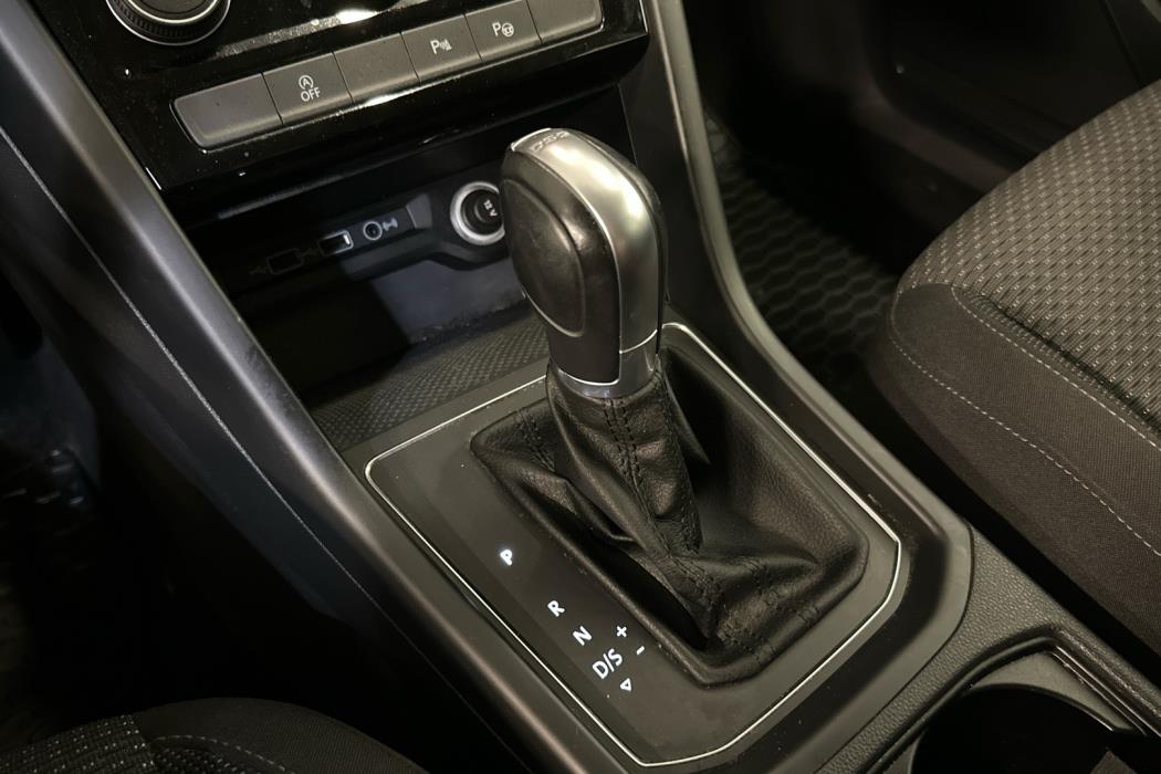 VOLKSWAGEN TOURAN 2018