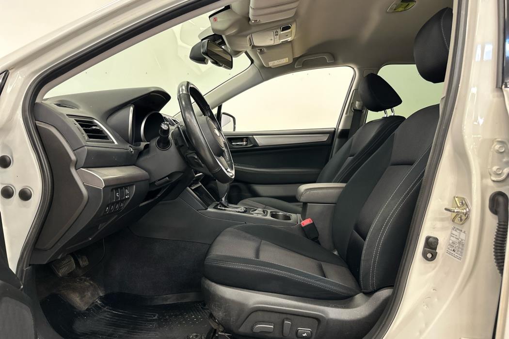SUBARU Outback 2021
