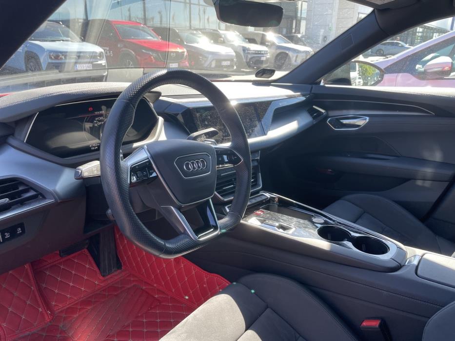 AUDI e-tron GT 2022