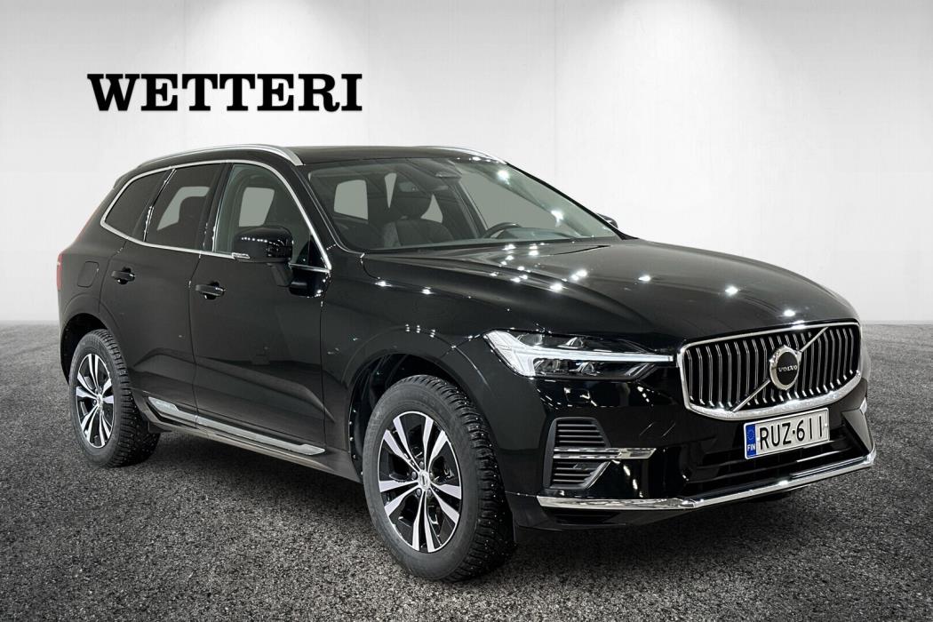 VOLVO XC60 2023