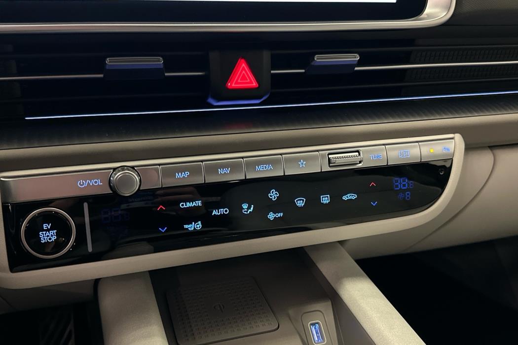 HYUNDAI IONIQ 6 2025