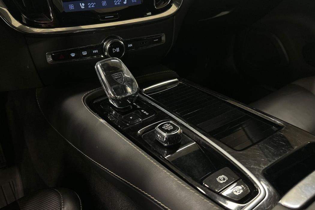 VOLVO S60 2024