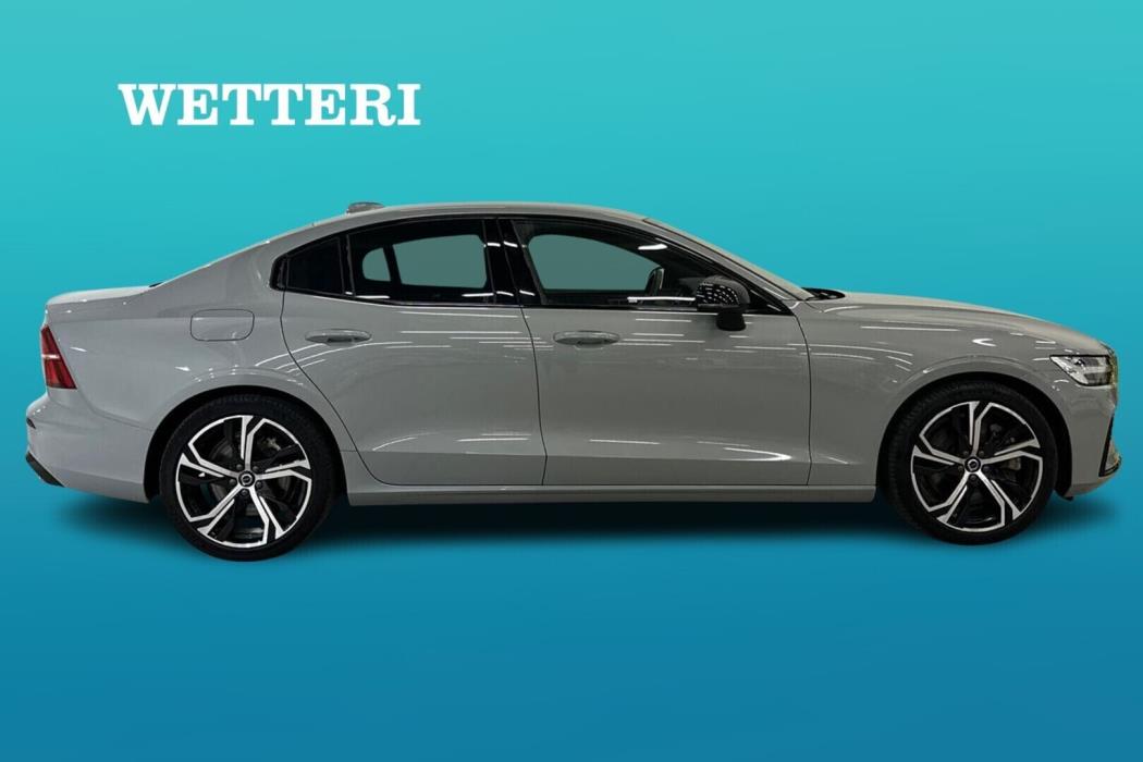 VOLVO S60 2024