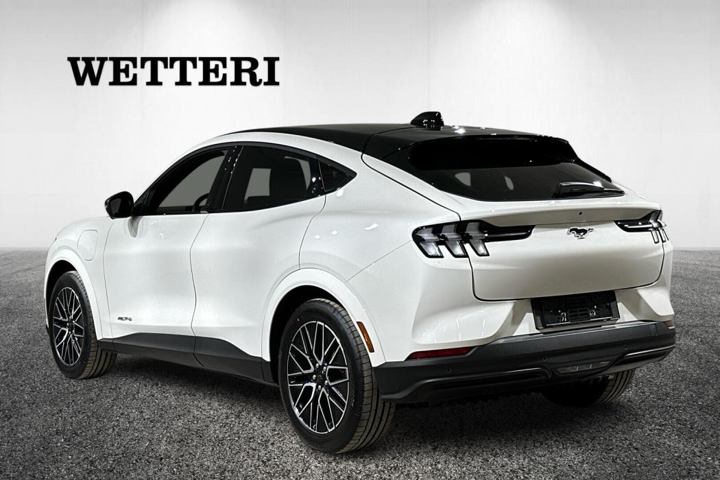 FORD Mustang Mach-E 2026