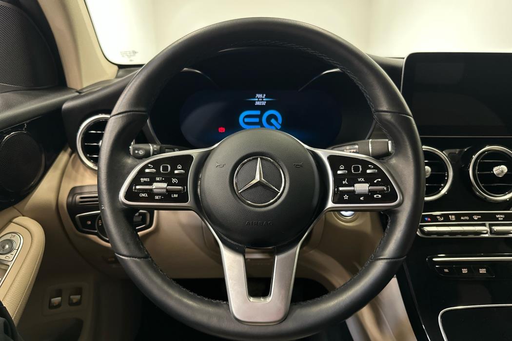 MERCEDES-BENZ GLC 2021