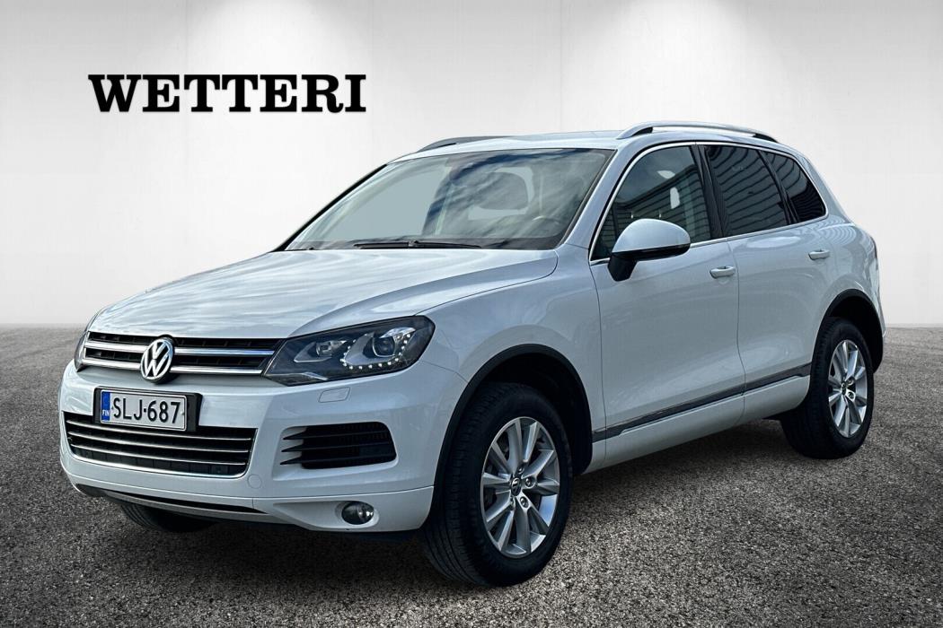 VOLKSWAGEN Touareg 2014