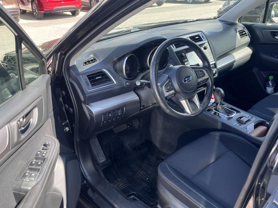 SUBARU Outback 2017