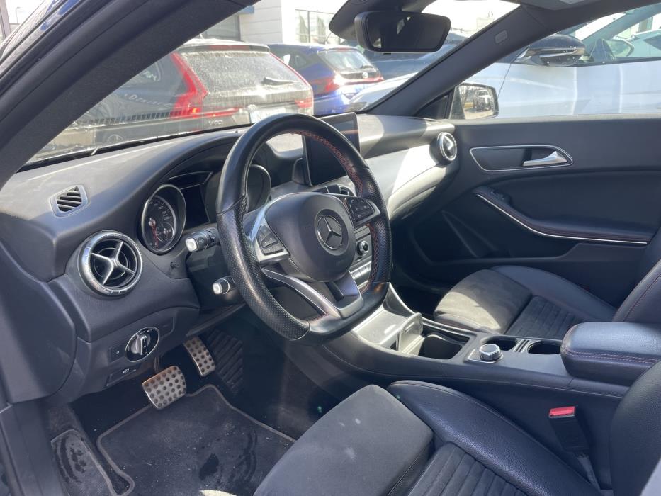 MERCEDES-BENZ CLA 2016