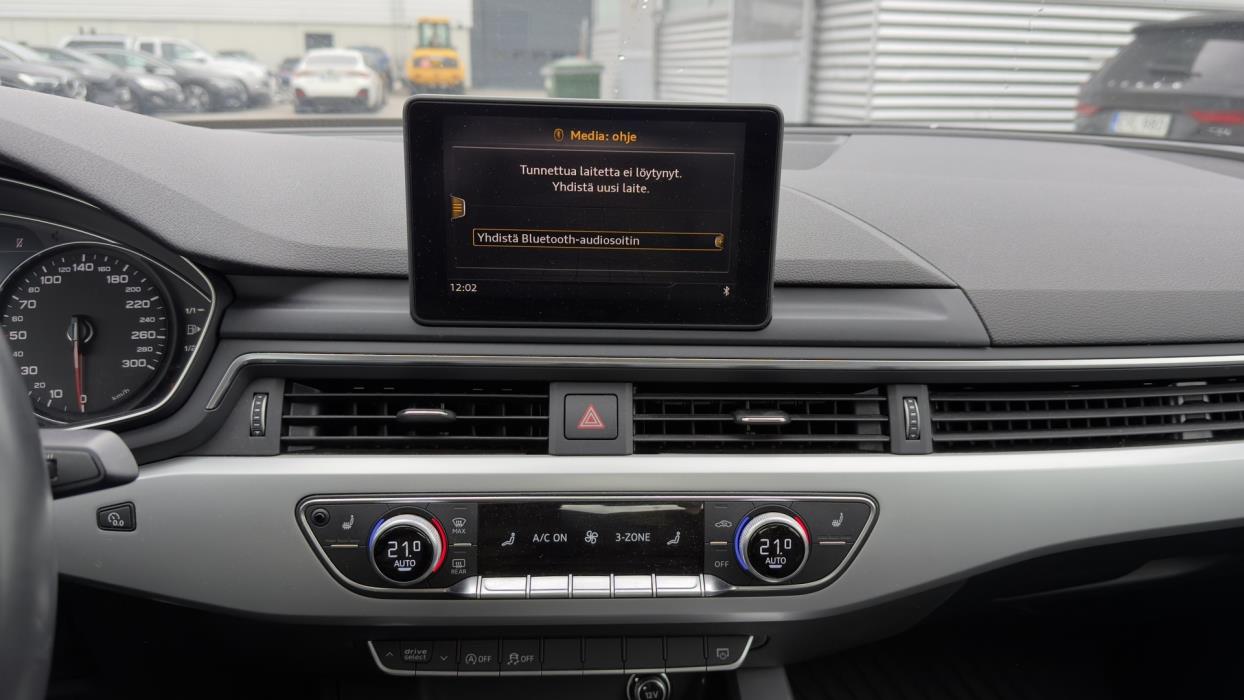 AUDI A4 2018