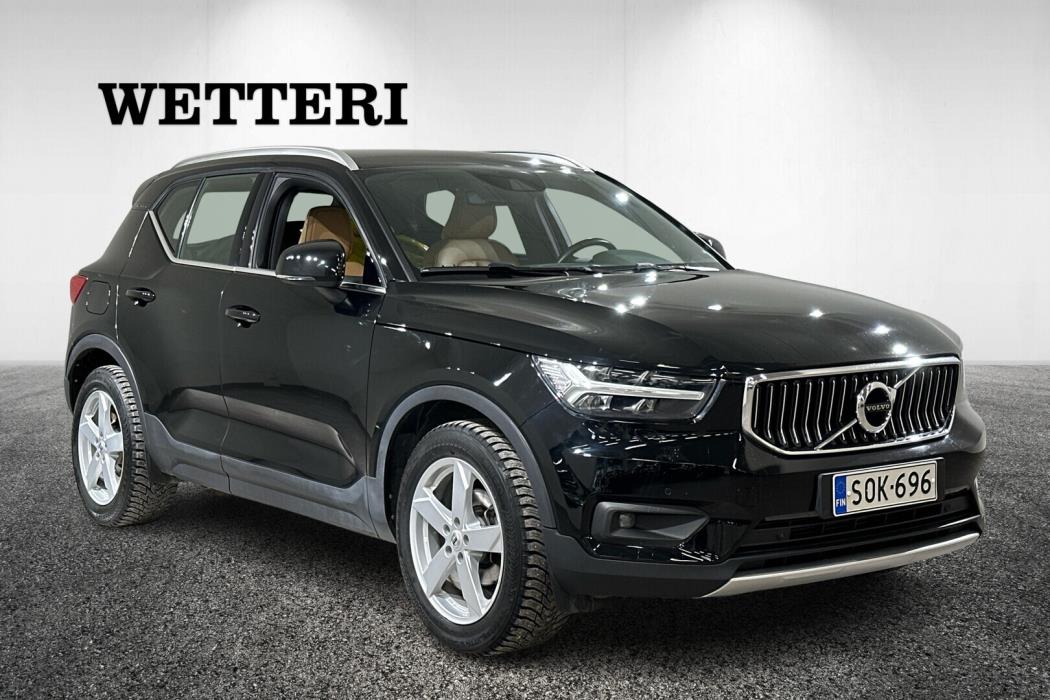 VOLVO XC40 2020