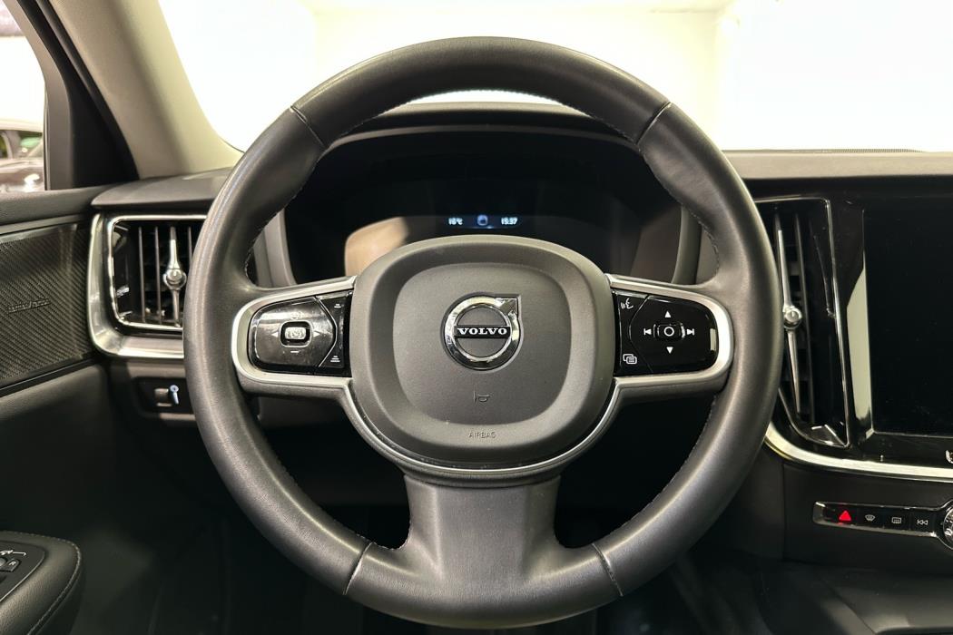 VOLVO V60 Cross Country 2022