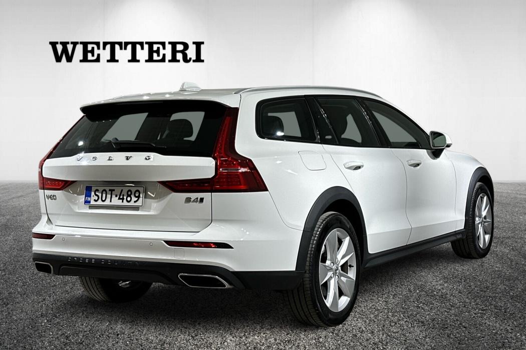VOLVO V60 Cross Country 2022