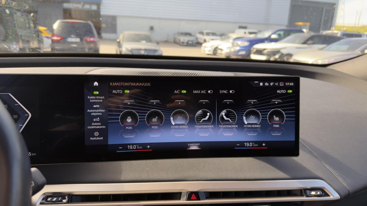 BMW iX 2022
