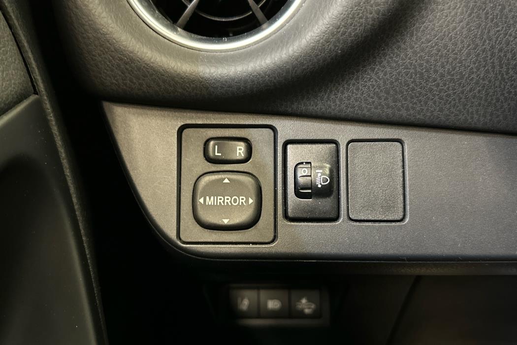 TOYOTA Yaris 2020