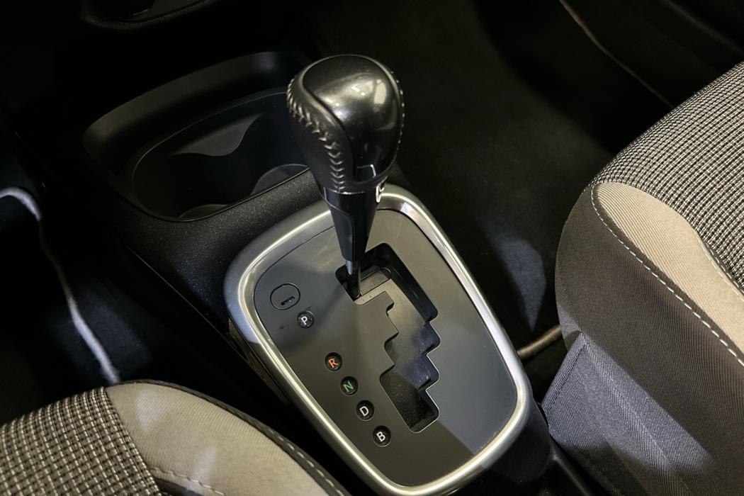 TOYOTA Yaris 2020