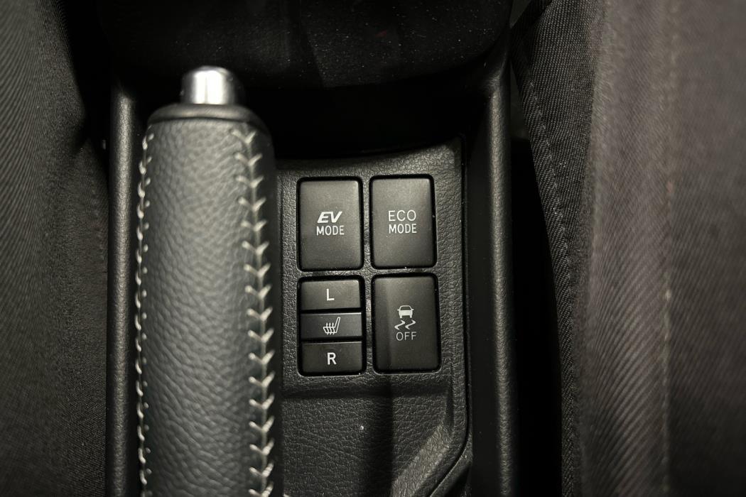 TOYOTA Yaris 2020