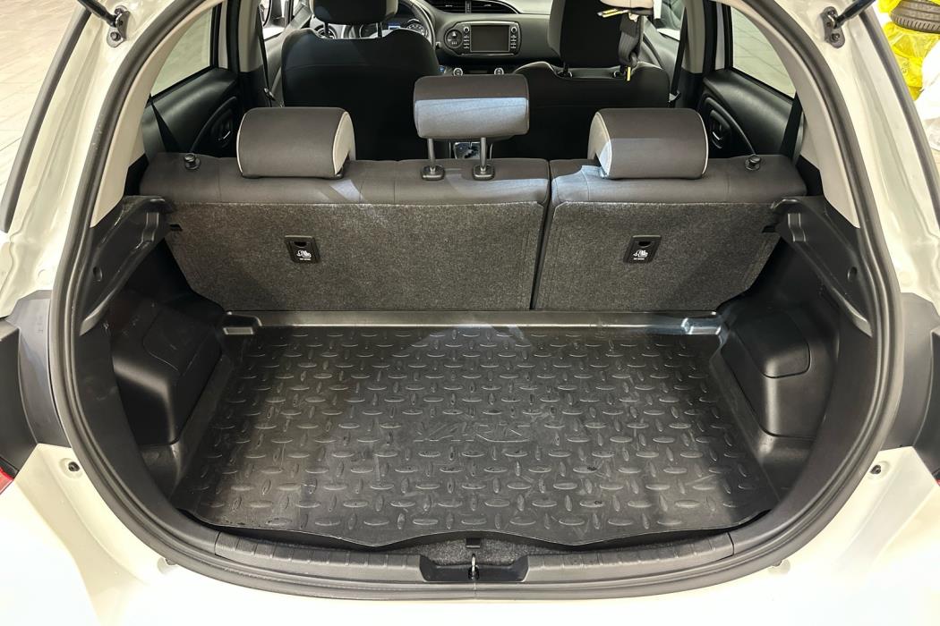 TOYOTA Yaris 2020