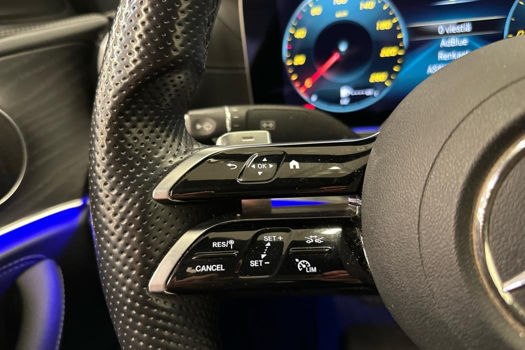 MERCEDES-BENZ E 2021