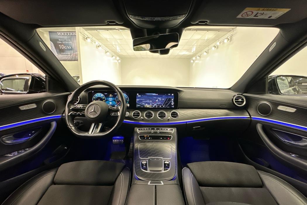 MERCEDES-BENZ E 2021