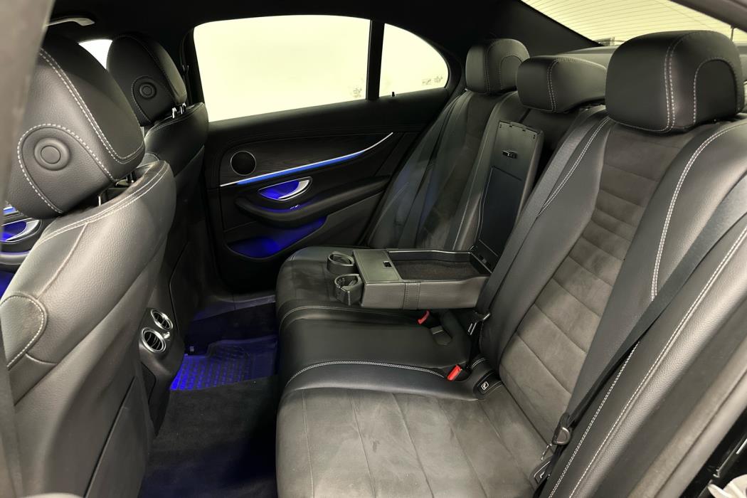 MERCEDES-BENZ E 2021