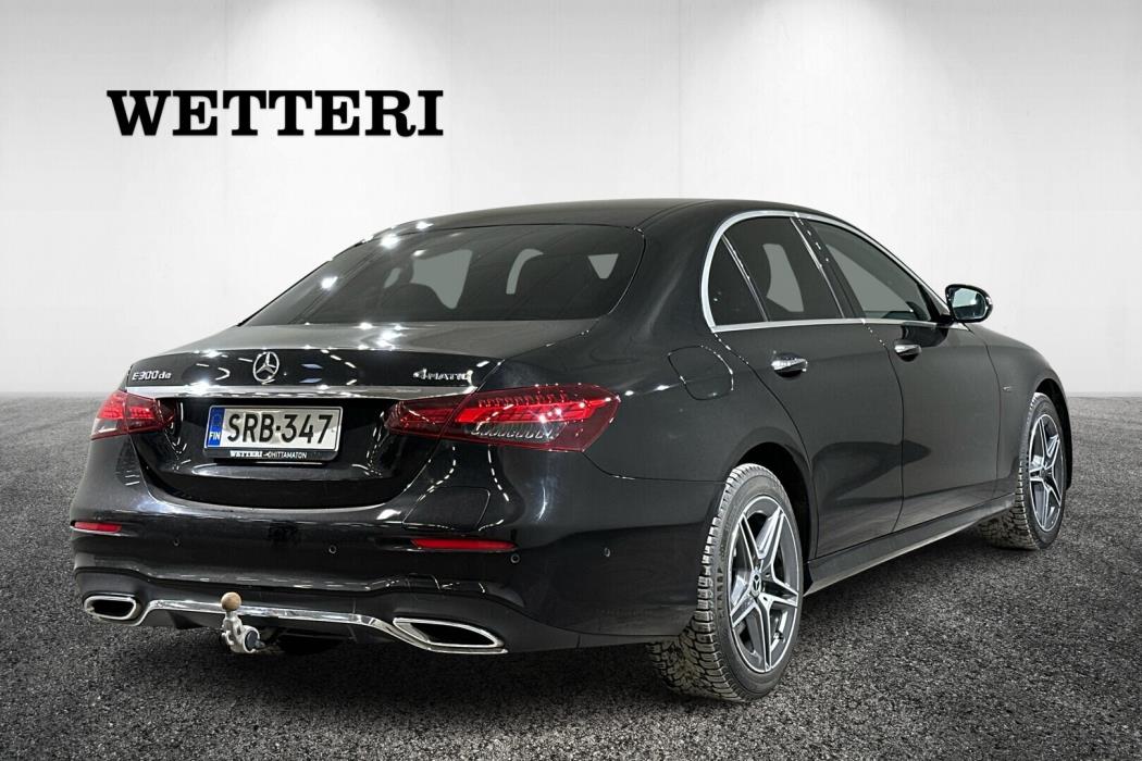 MERCEDES-BENZ E 2021