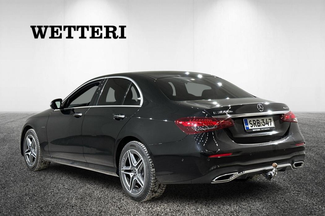 MERCEDES-BENZ E 2021