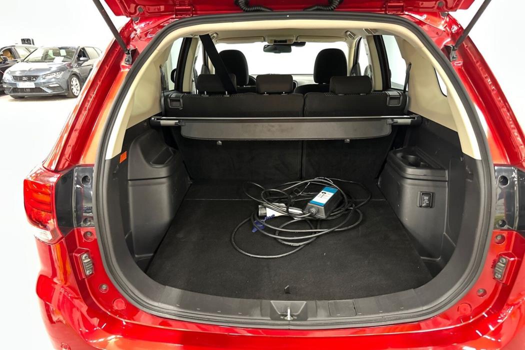 MITSUBISHI Outlander PHEV 2020