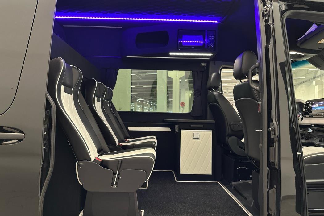 MERCEDES-BENZ Sprinter 2025