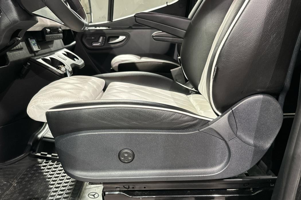 MERCEDES-BENZ Sprinter 2025