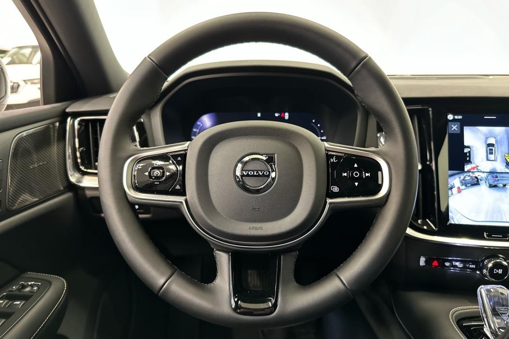 VOLVO V60 2026