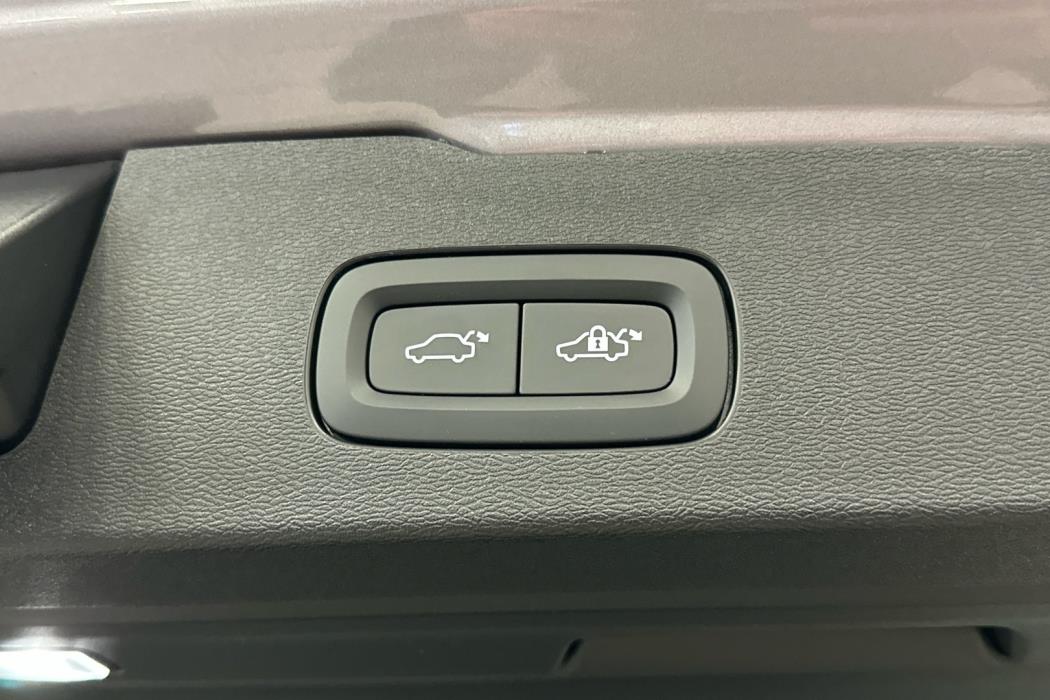 VOLVO V60 2026